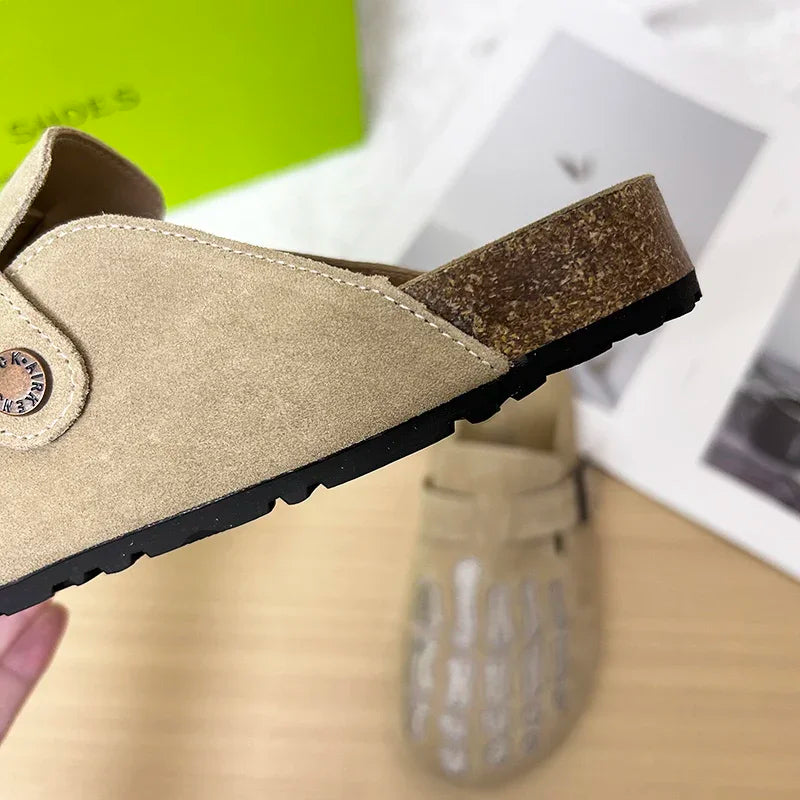 Bone Embro Flat Shoes