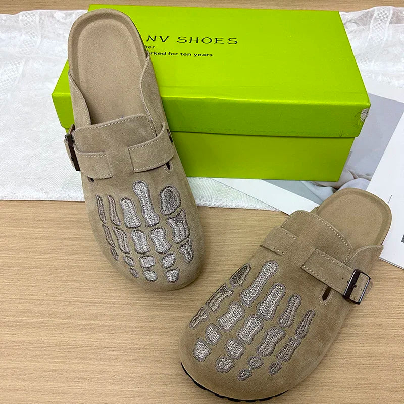 Bone Embro Flat Shoes